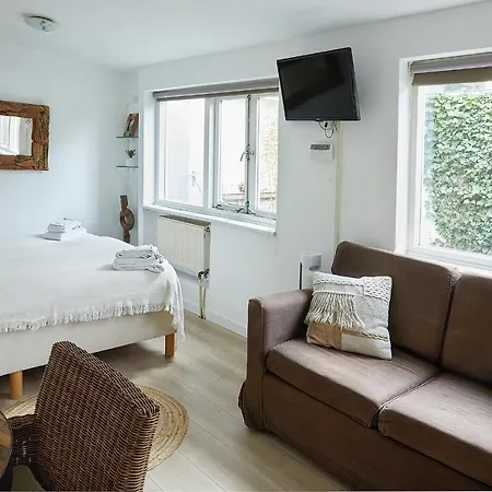 Casa de hóspedes Aquarius 4*