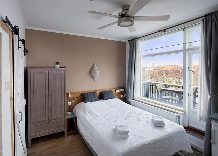 Aquarius 招待所 赞德沃特